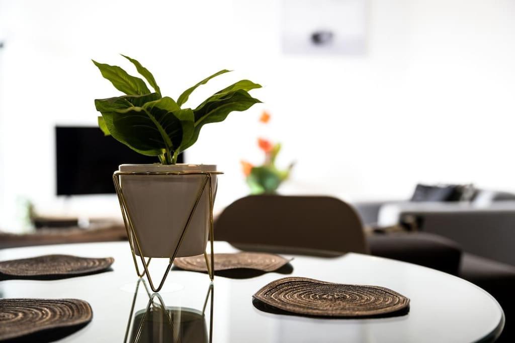 Modern 2 Bedroom Apartment - City Centre - Parking Μάντσεστερ Εξωτερικό φωτογραφία